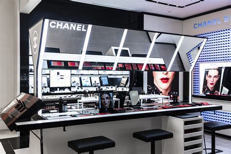 Holt Renfrew Chanel makeup